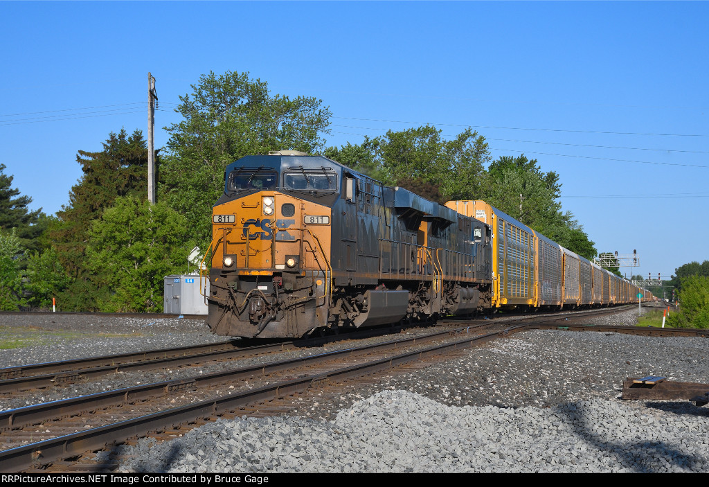 CSX 811